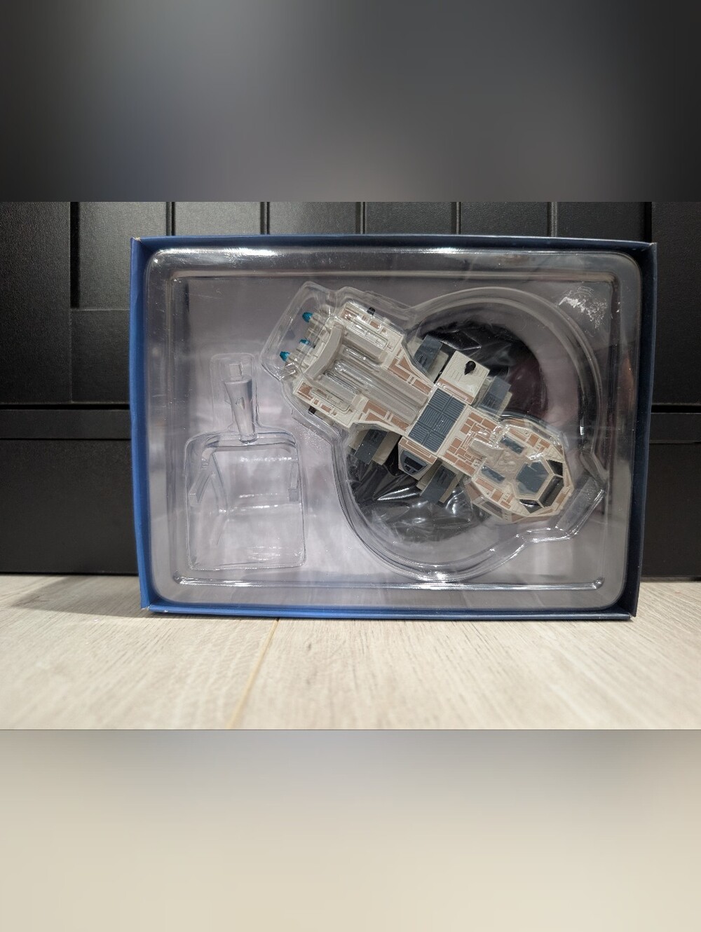 Eaglemoss Star Trek - Voyager "The Baxial" Replica Model